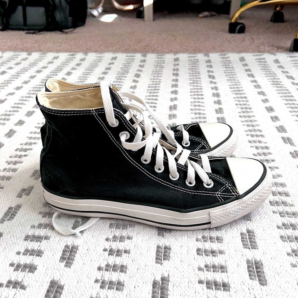 High top Black Converse